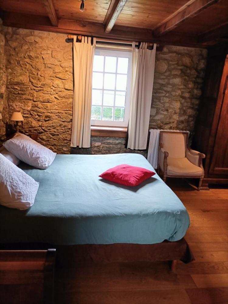 Oudoty Bed & Breakfast Kerlouan Oda fotoğraf